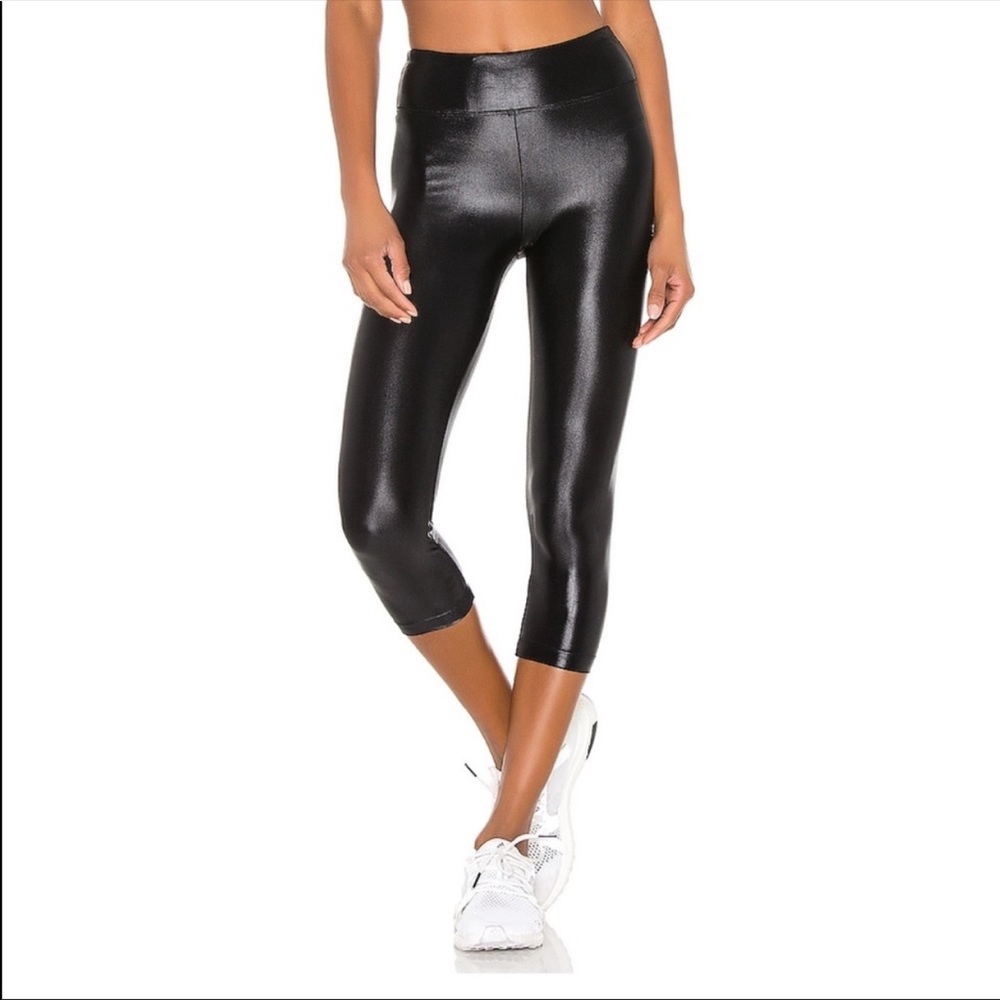Koral Lustrous Capri